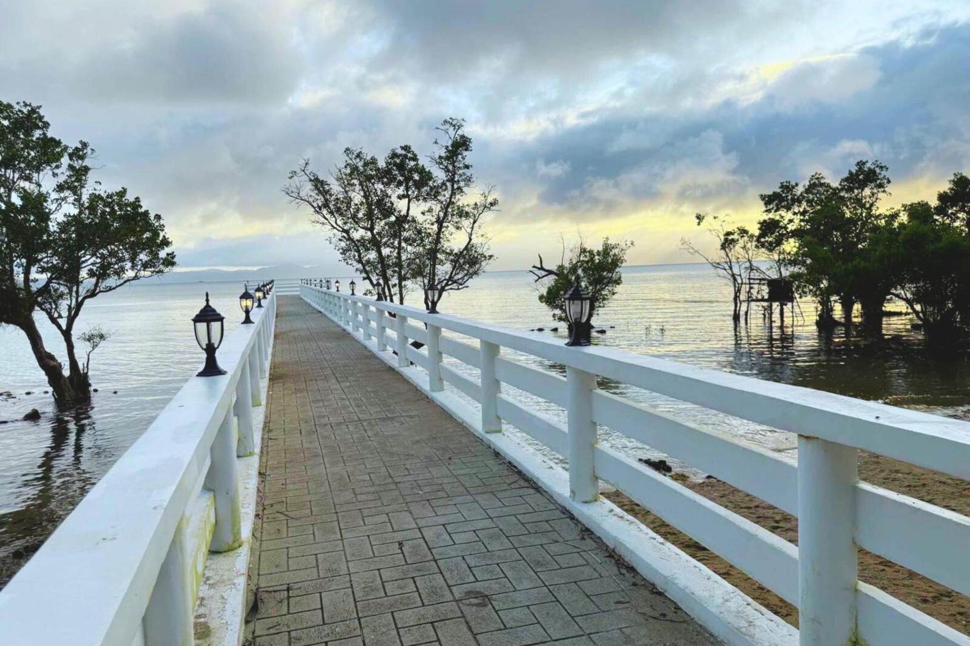 Kehalani Beach Resort By Cocotel Quezon  Zewnętrze zdjęcie